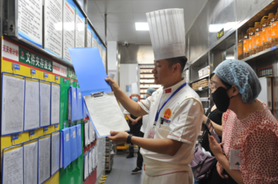 謝家集區(qū)市場局召開餐飲企業(yè)食品安全暨餐飲質(zhì)量安全提升行動(dòng)培訓(xùn)現(xiàn)場會(huì)
